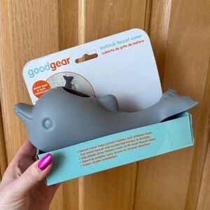 NWT🤍bathtub faucet cover🤍